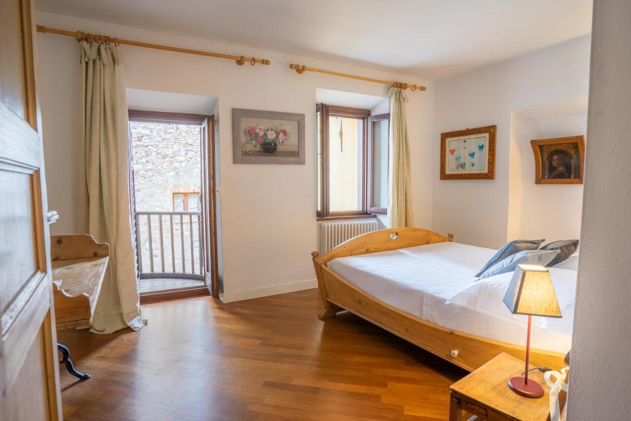 B&B S. Trinita 18 Suites & Rooms トレント エクステリア 写真