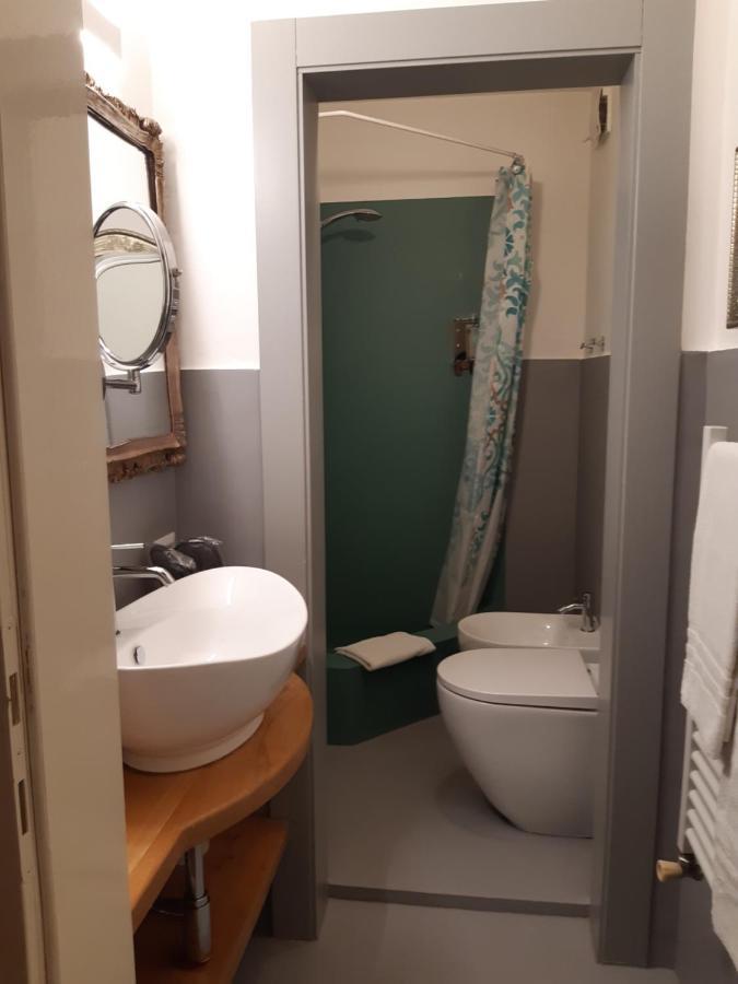 B&B S. Trinita 18 Suites & Rooms トレント エクステリア 写真